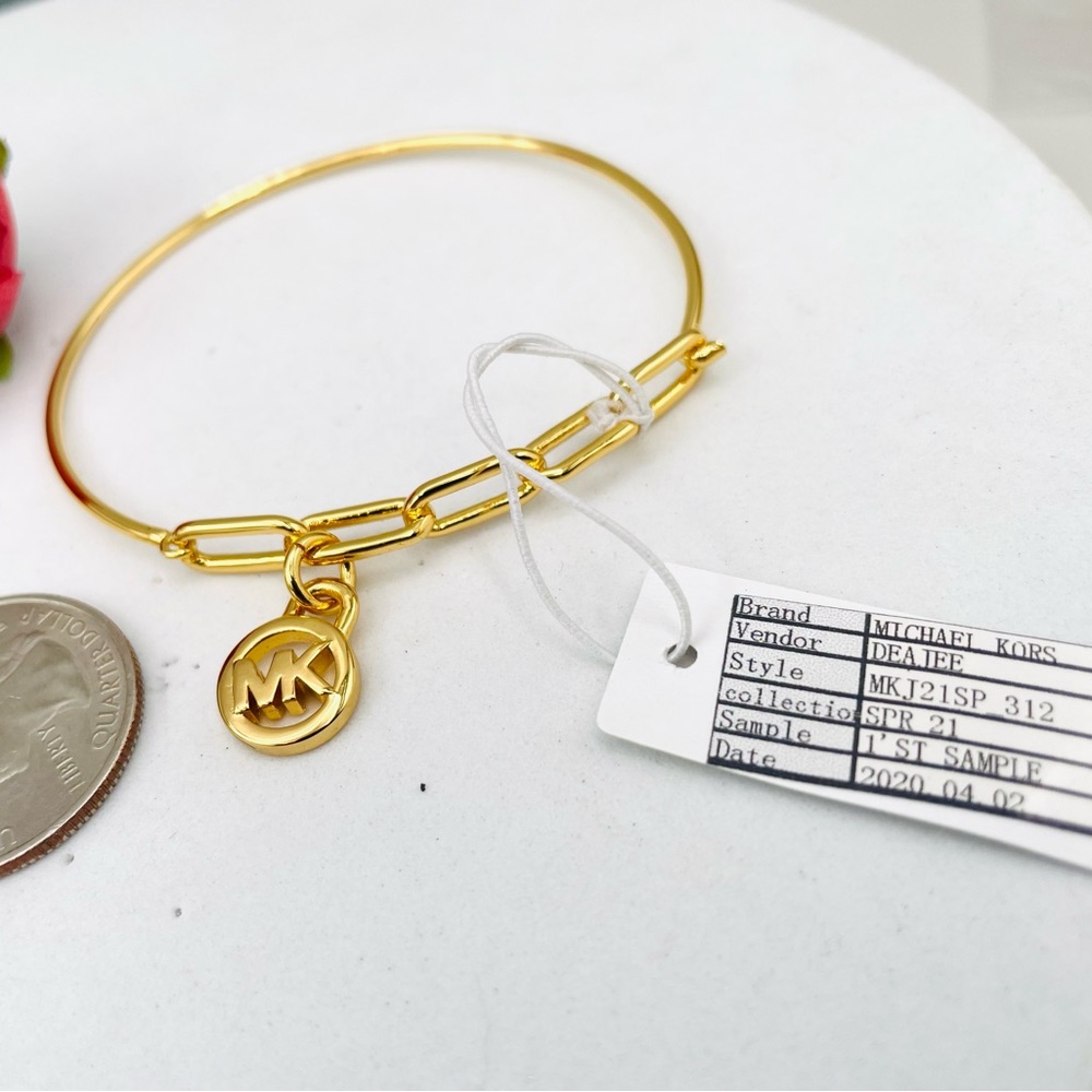 Michael Kors MK Fashion Gold -Tone Classic Chain Bracelet